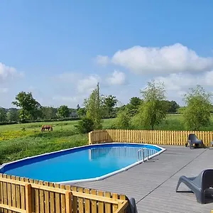 https://le-petit-moulin-saint-hilaire.hotels-rhonealpes.com